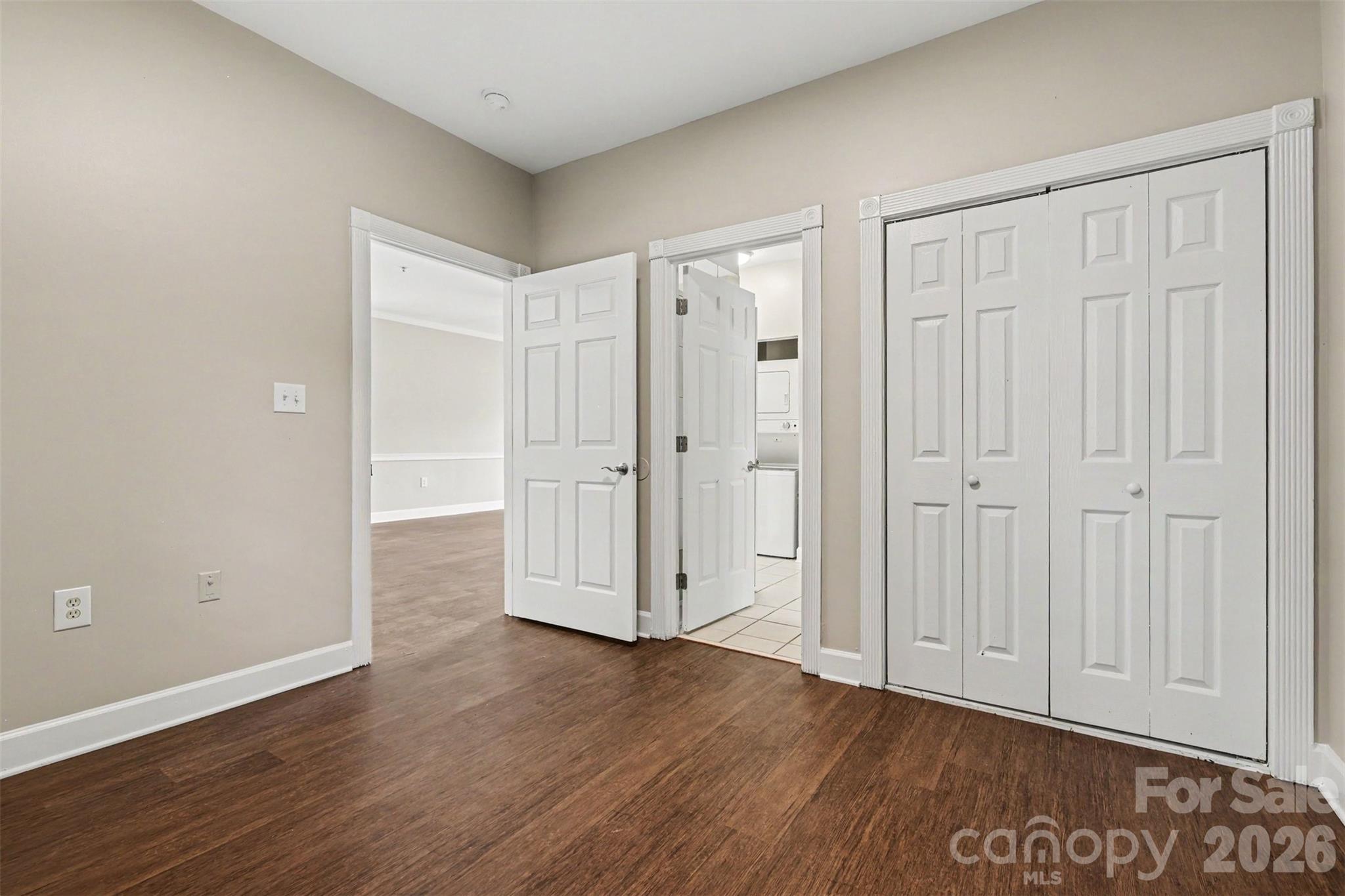 9041 Meadow Vista Road Property Photo 18