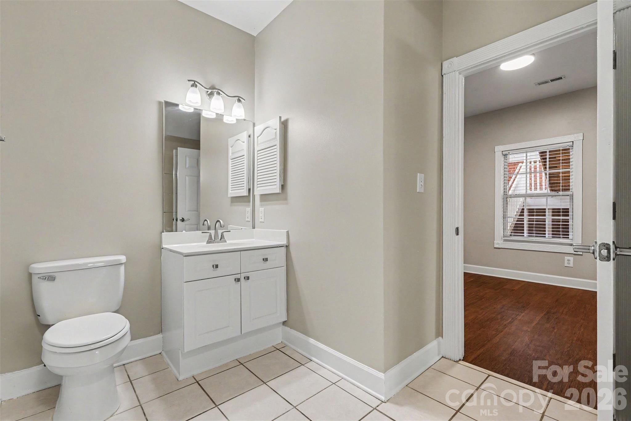 9041 Meadow Vista Road Property Photo 24