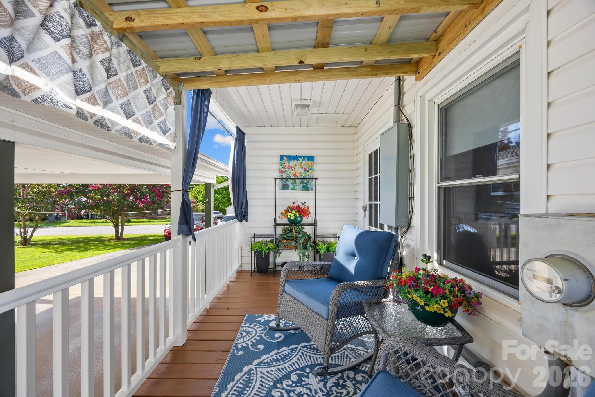 1000 Radio Road Property Photo 4