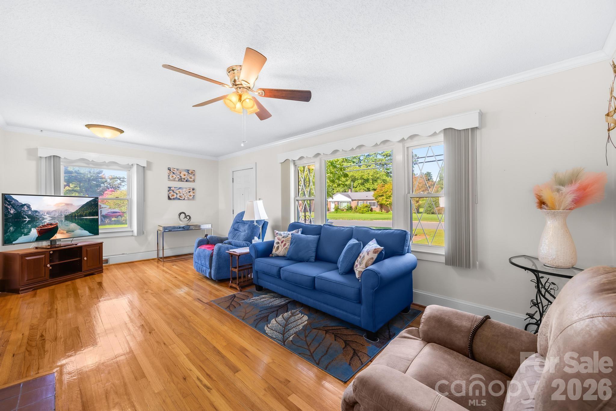 1000 Radio Road Property Photo 5