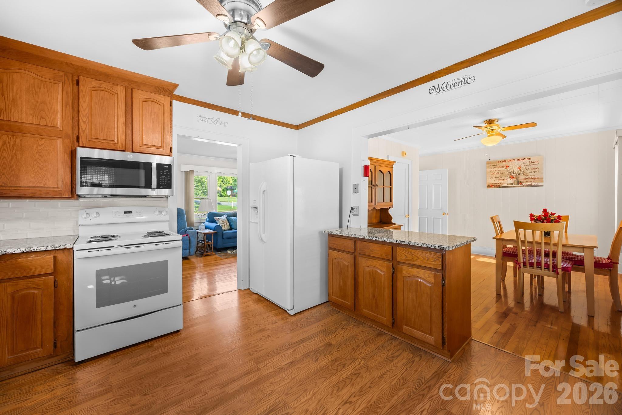 1000 Radio Road Property Photo 10
