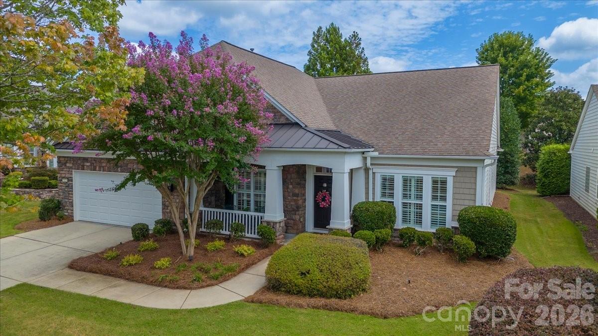 39650 Rosebay Court Property Photo 1
