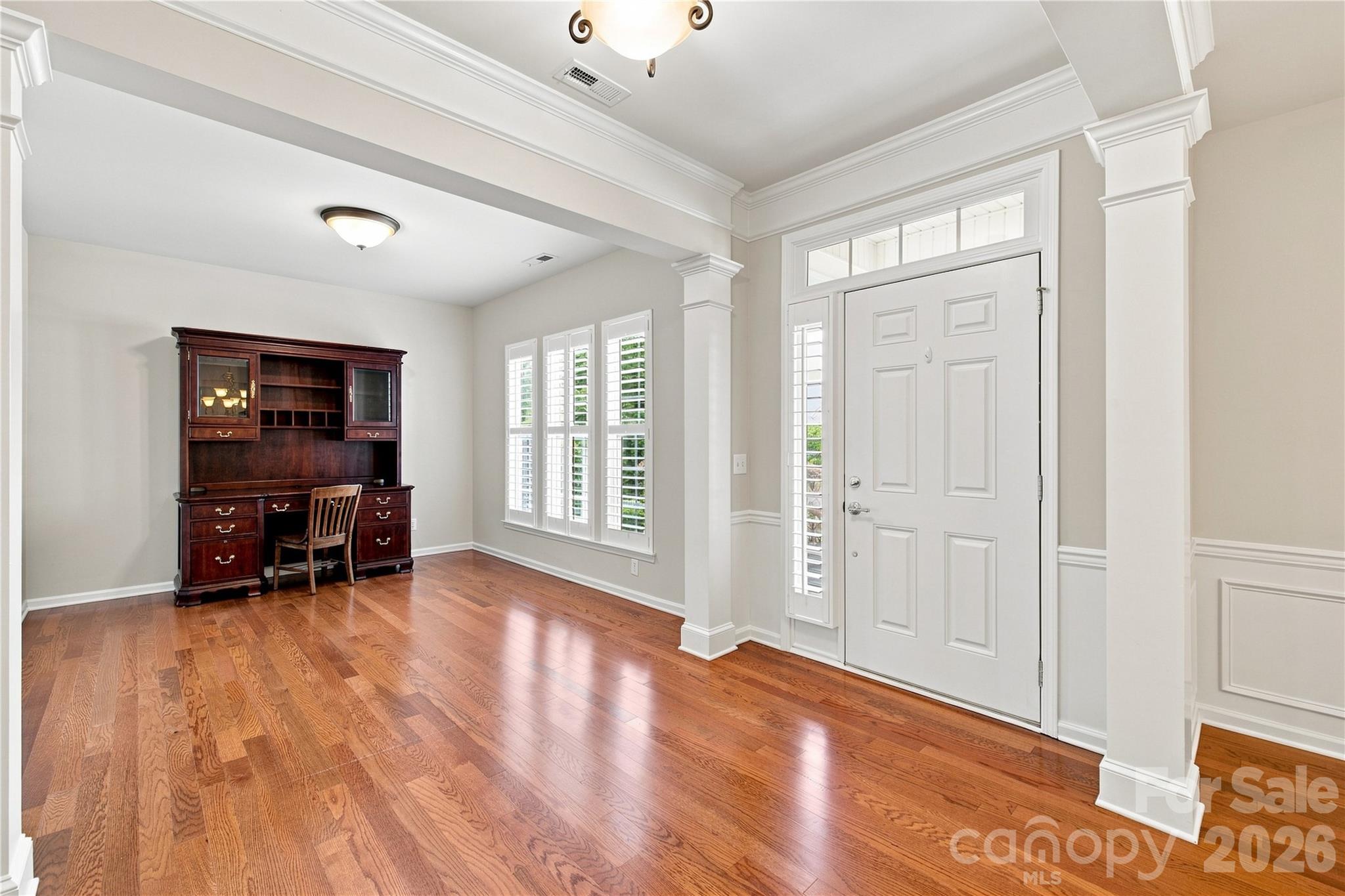 39650 Rosebay Court Property Photo 7