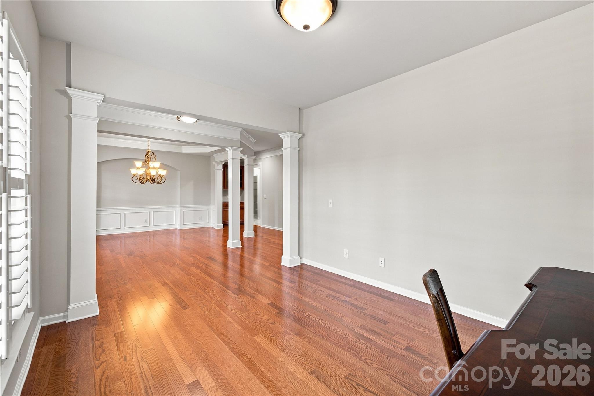 39650 Rosebay Court Property Photo 8
