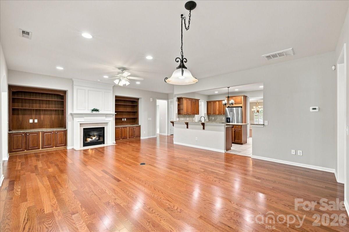 39650 Rosebay Court Property Photo 17