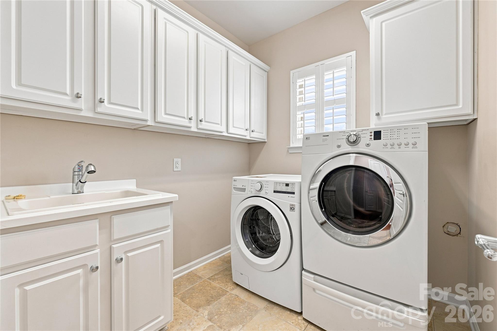 39650 Rosebay Court Property Photo 29