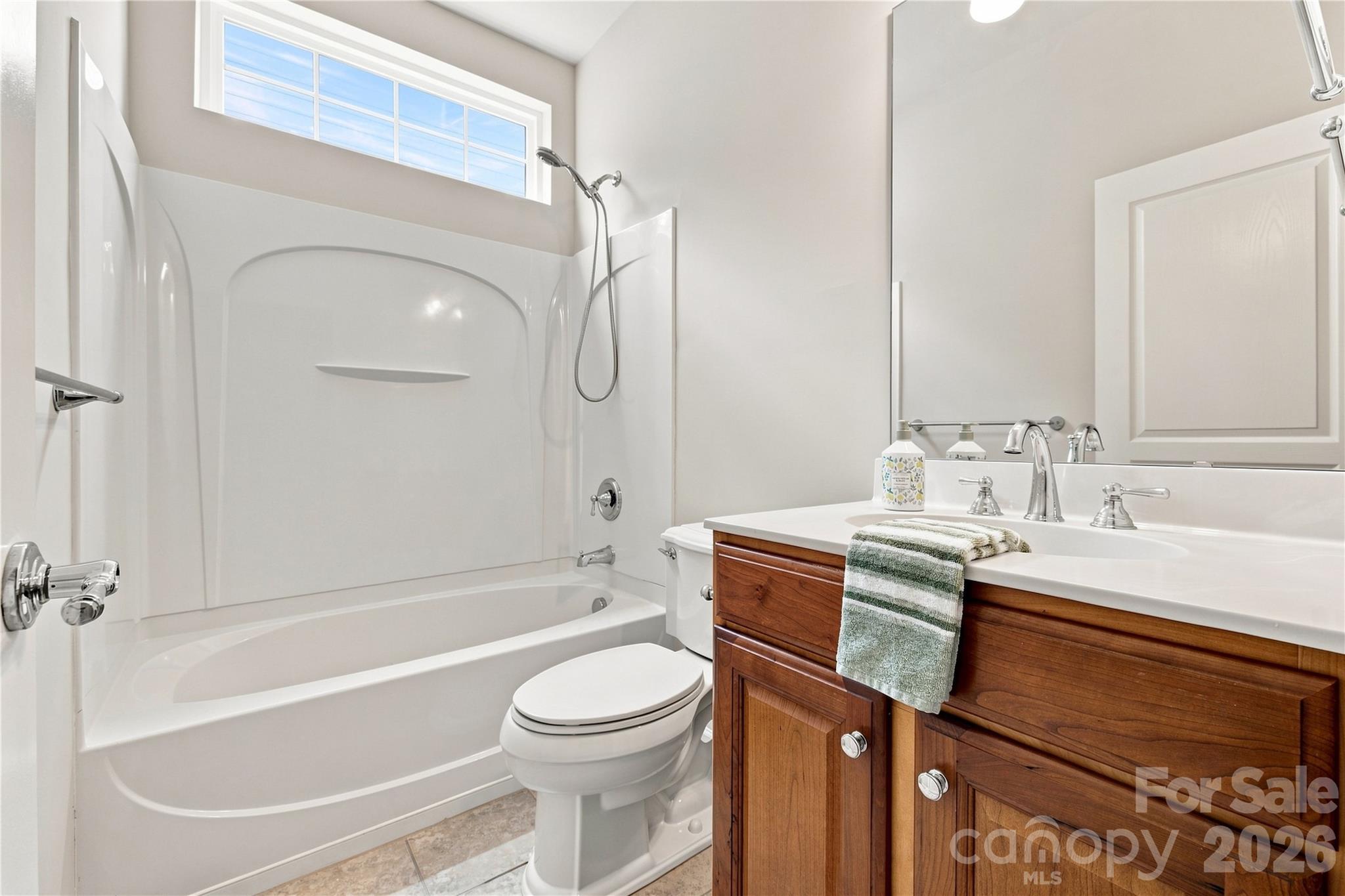 39650 Rosebay Court Property Photo 32