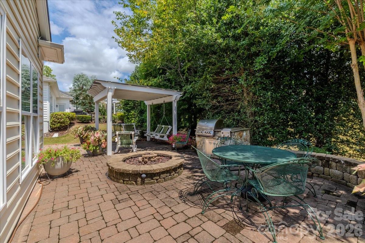 39650 Rosebay Court Property Photo 33