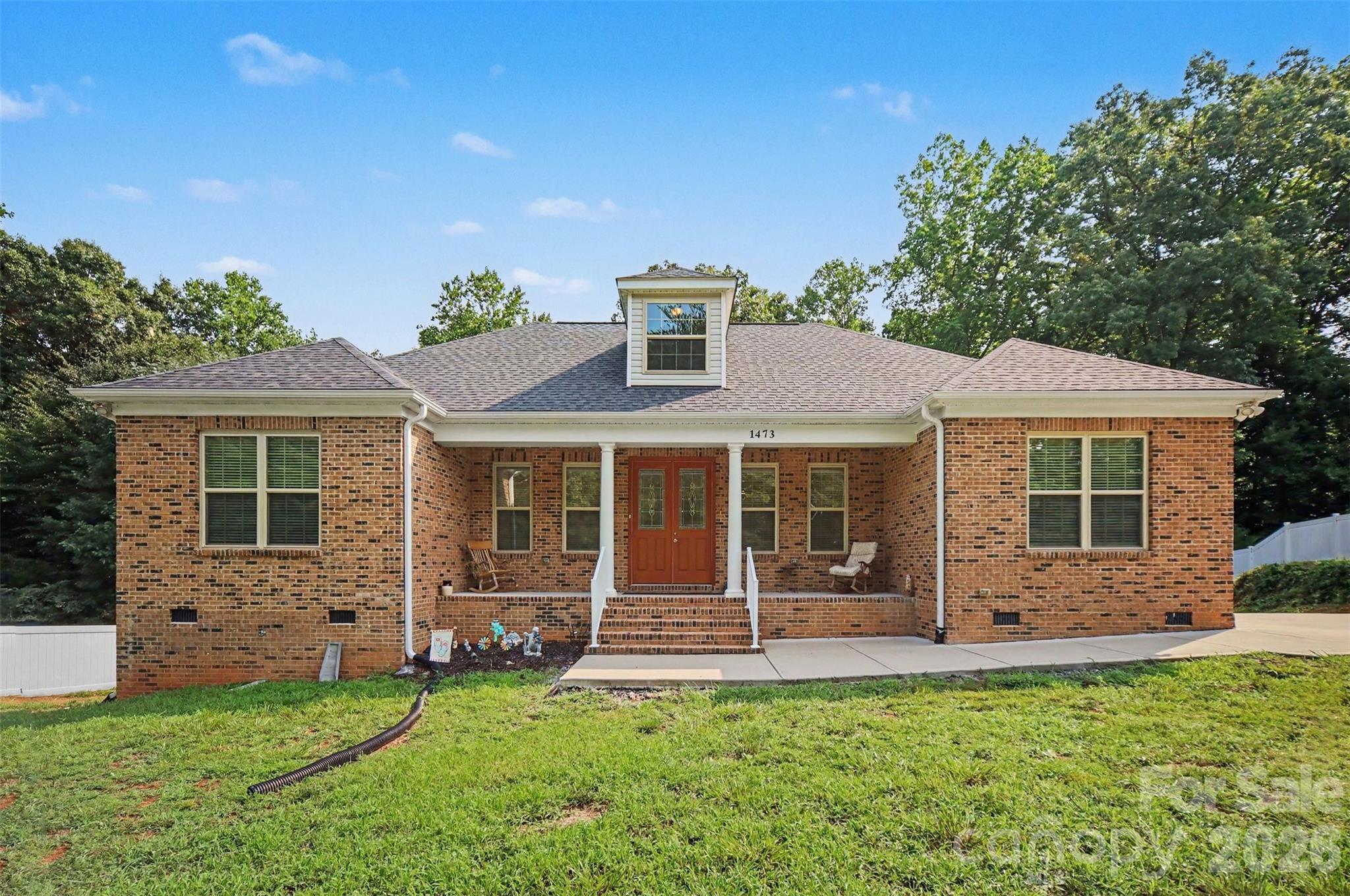 1473 Morningside Drive Property Photo 1