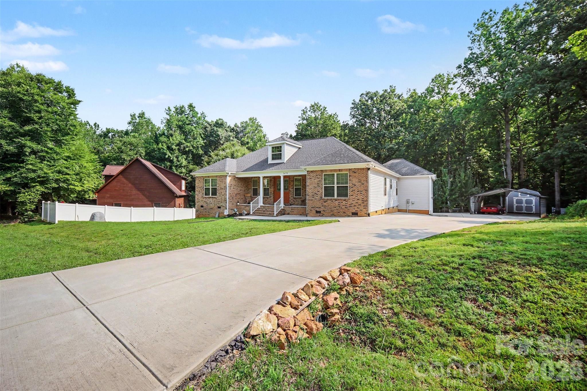 1473 Morningside Drive Property Photo 3