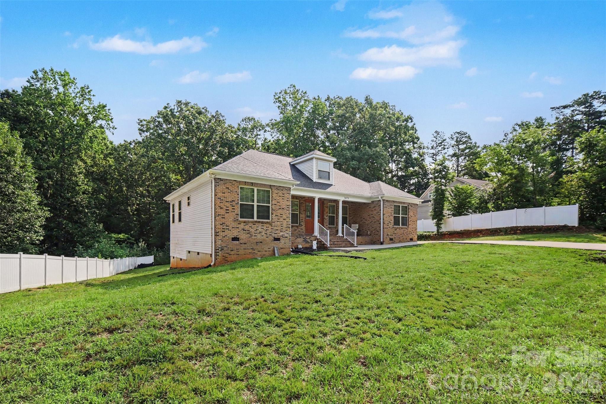 1473 Morningside Drive Property Photo 4