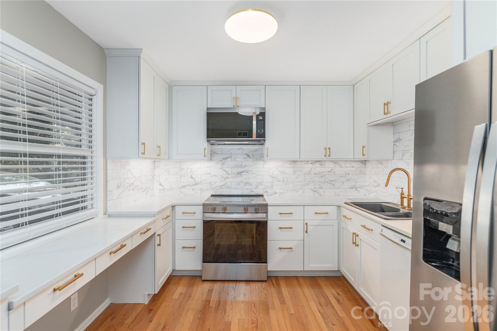 30 Maple Ridge Lane Property Photo 2