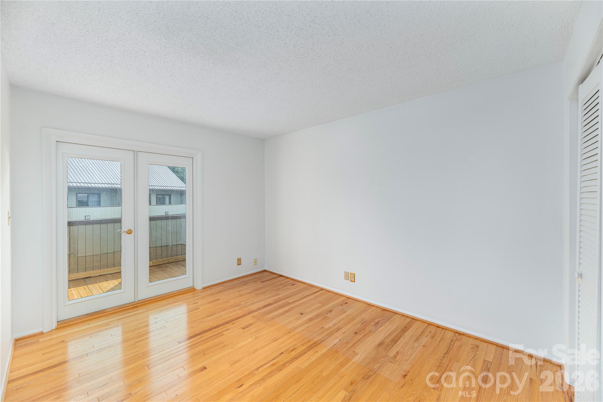 30 Maple Ridge Lane Property Photo 12