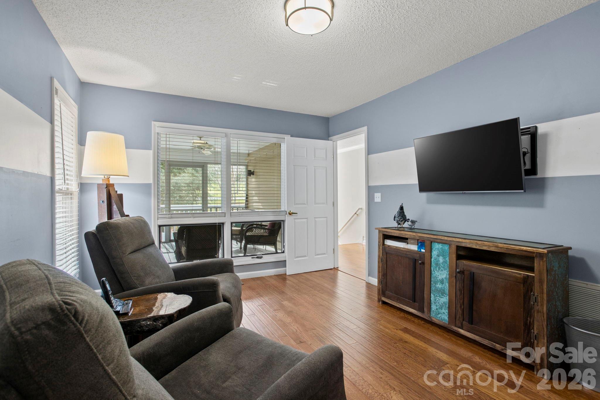 122 Broadmoor Drive Property Photo 24