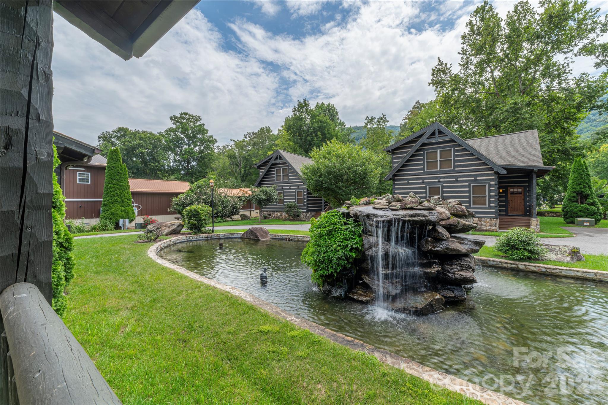 93 Rachels Circle Property Photo 24