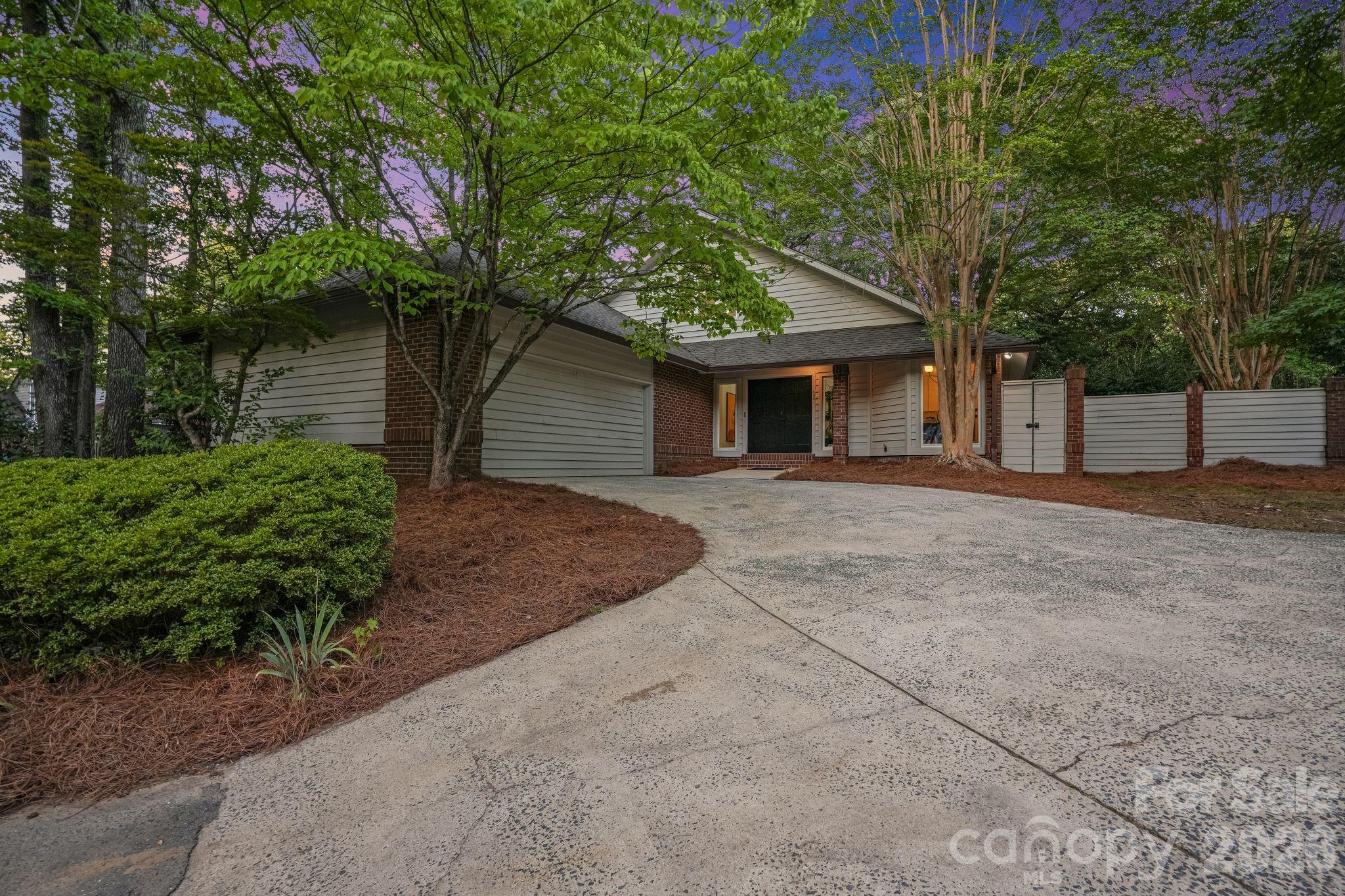 6301 Saddlebrook Court Property Photo 2