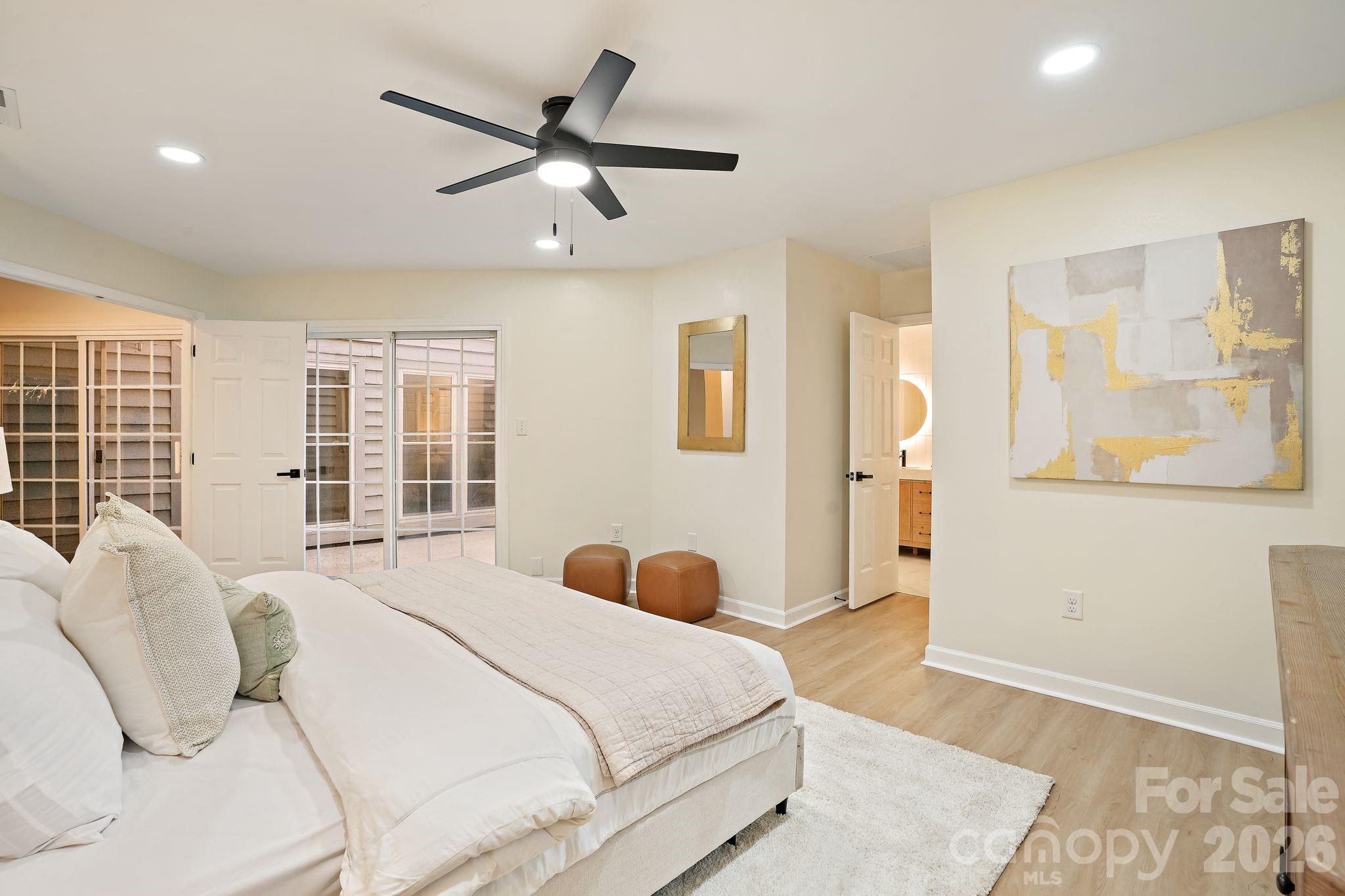 6301 Saddlebrook Court Property Photo 27