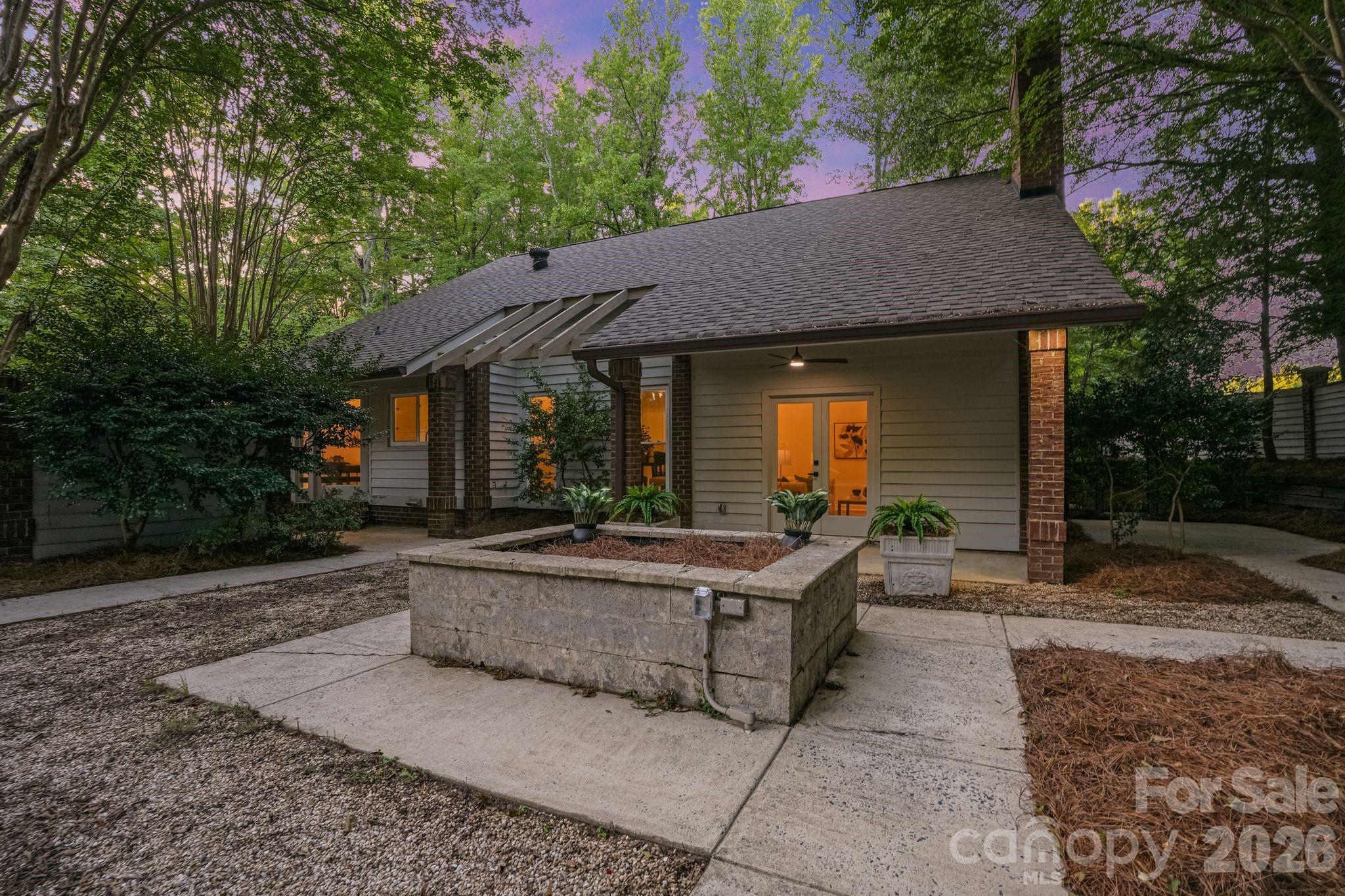 6301 Saddlebrook Court Property Photo 38