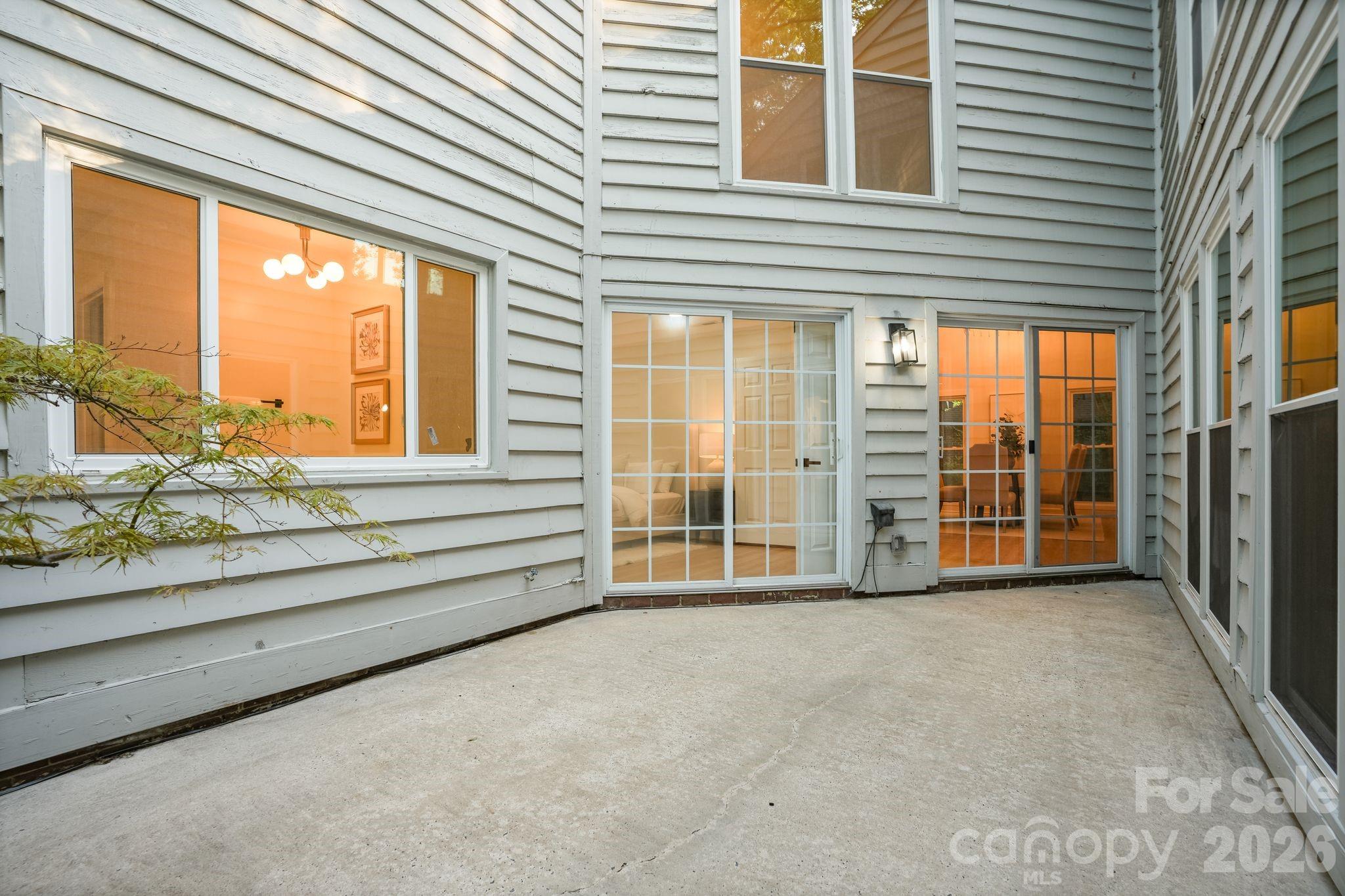 6301 Saddlebrook Court Property Photo 44