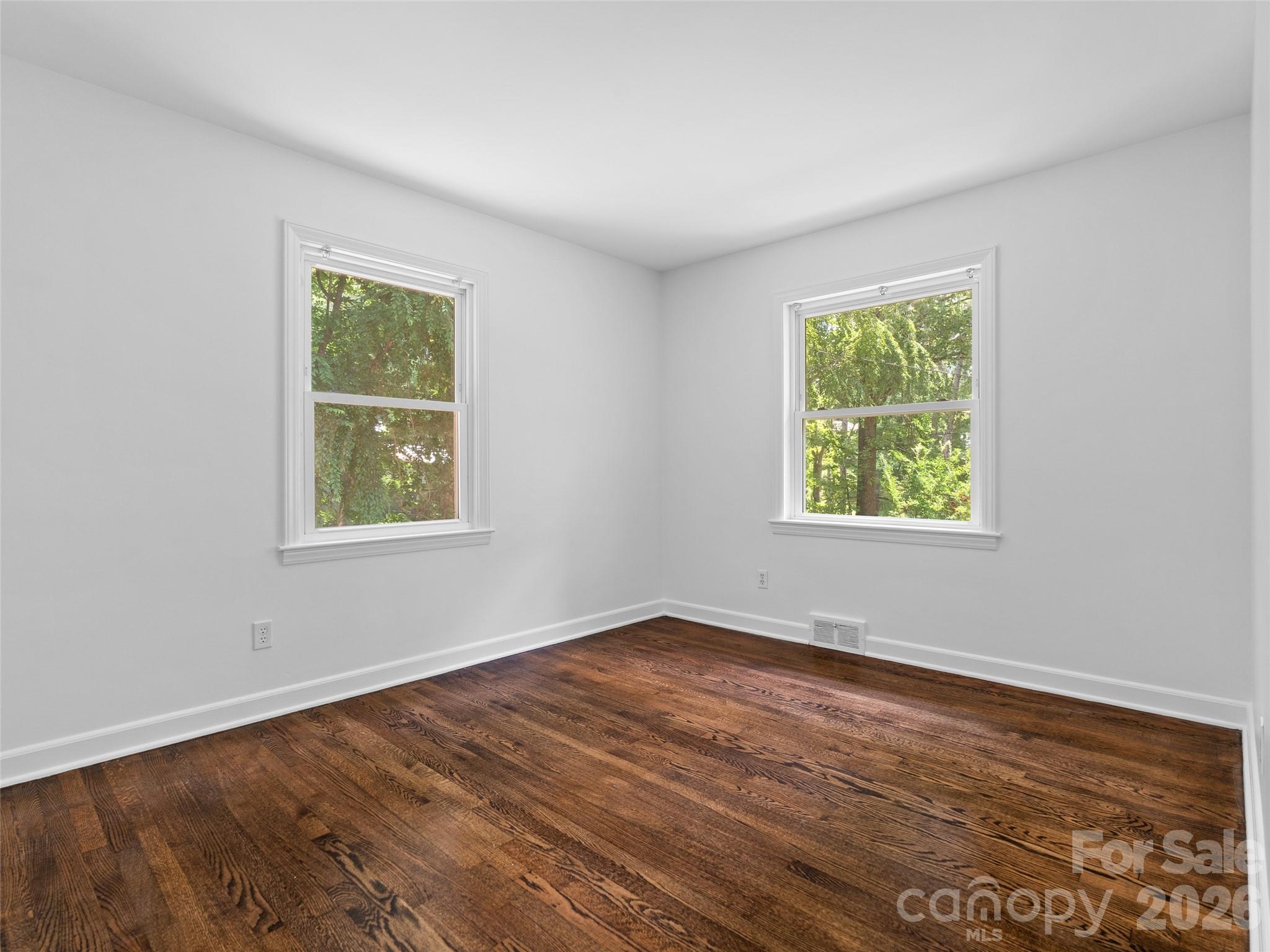 41 Pinehurst Road Property Photo 25