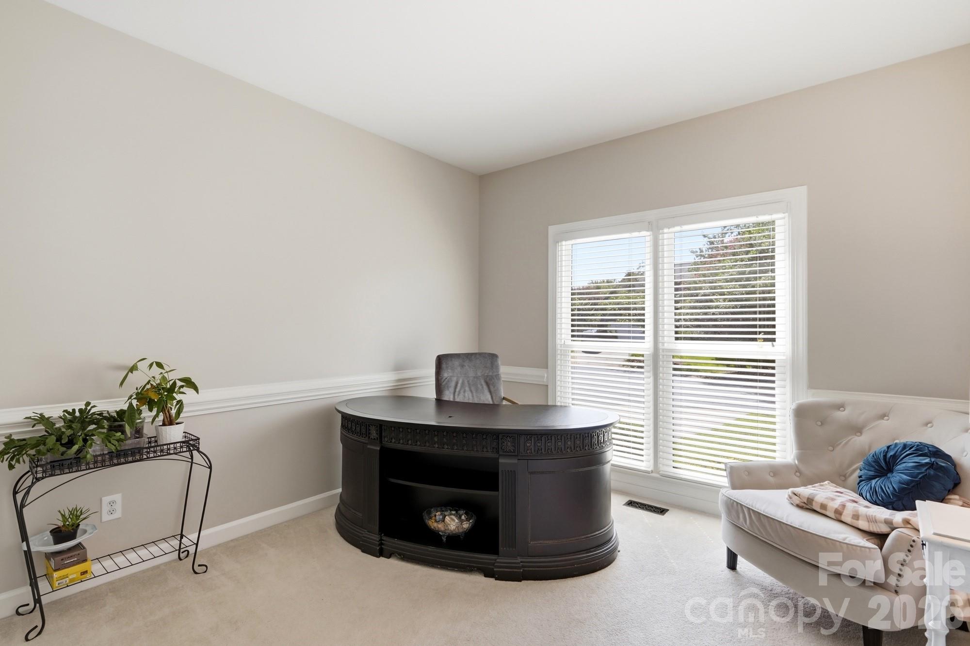 6912 Royce Court Property Photo 7