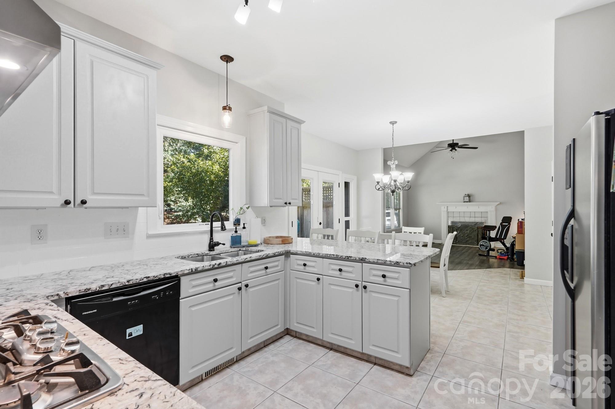 6912 Royce Court Property Photo 13