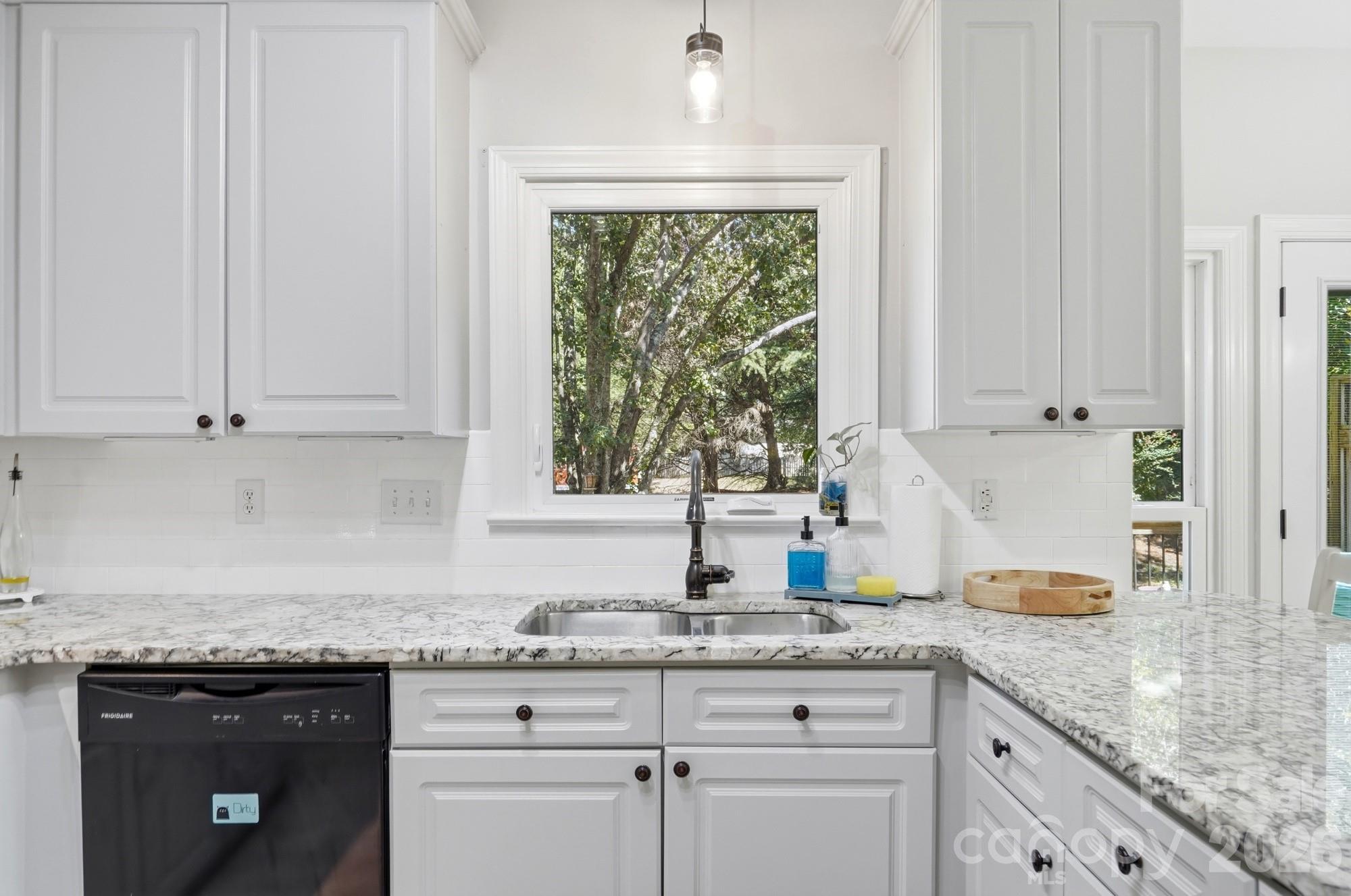 6912 Royce Court Property Photo 18
