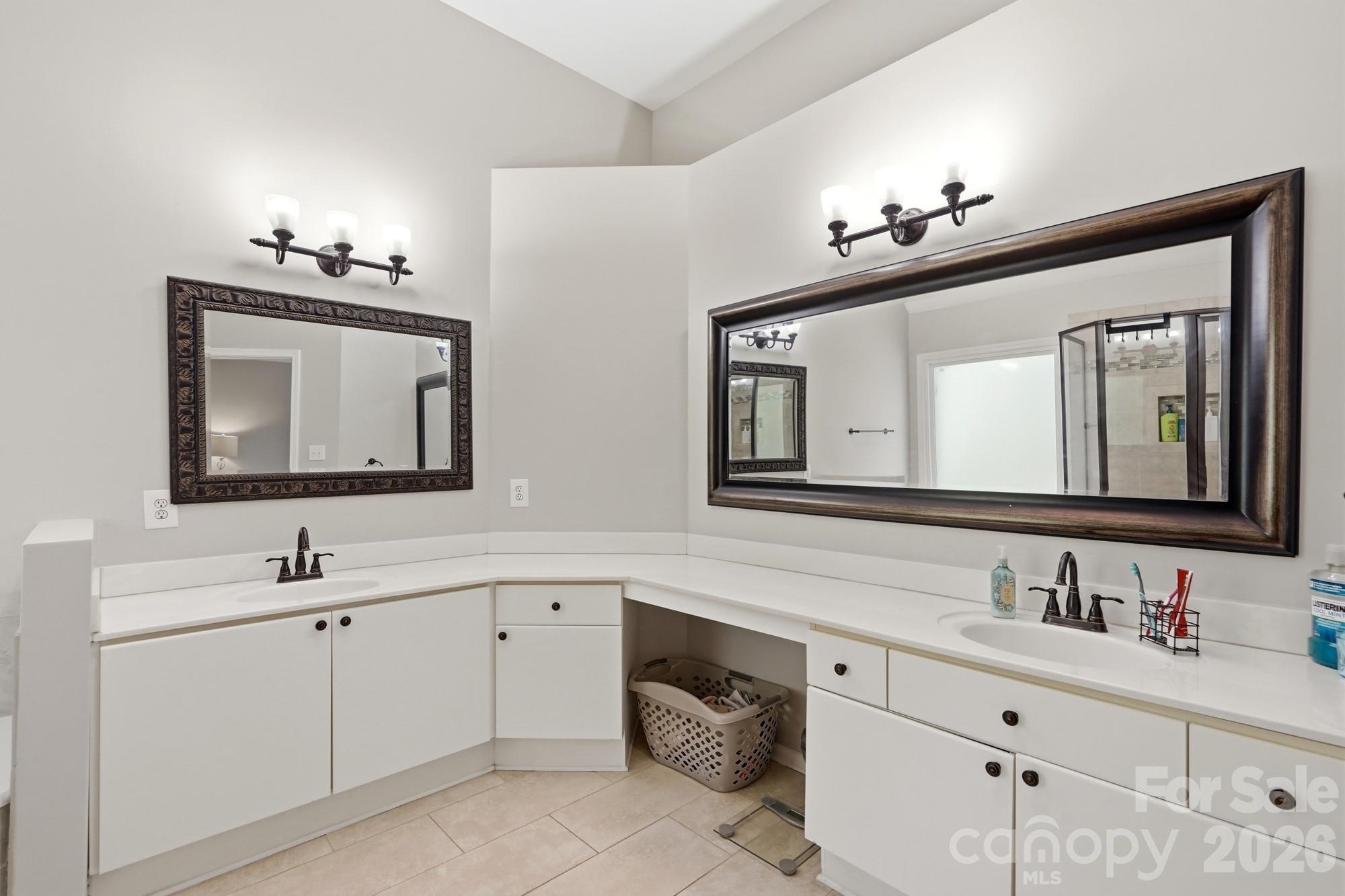 6912 Royce Court Property Photo 25