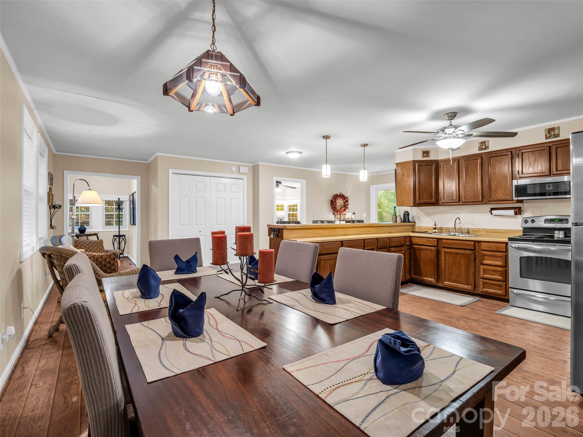 297 Chimney Cliffs Drive Property Photo 11