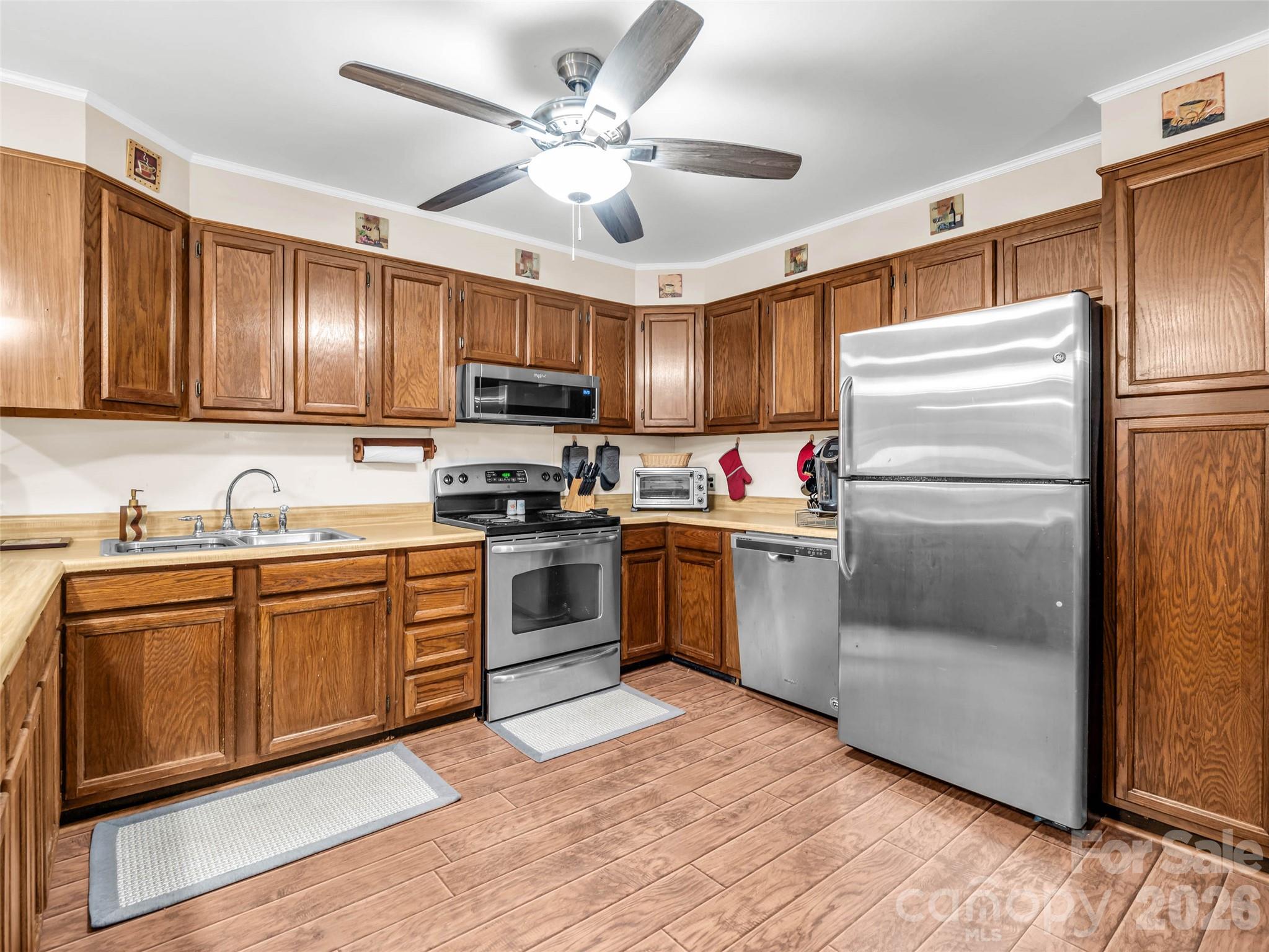 297 Chimney Cliffs Drive Property Photo 13