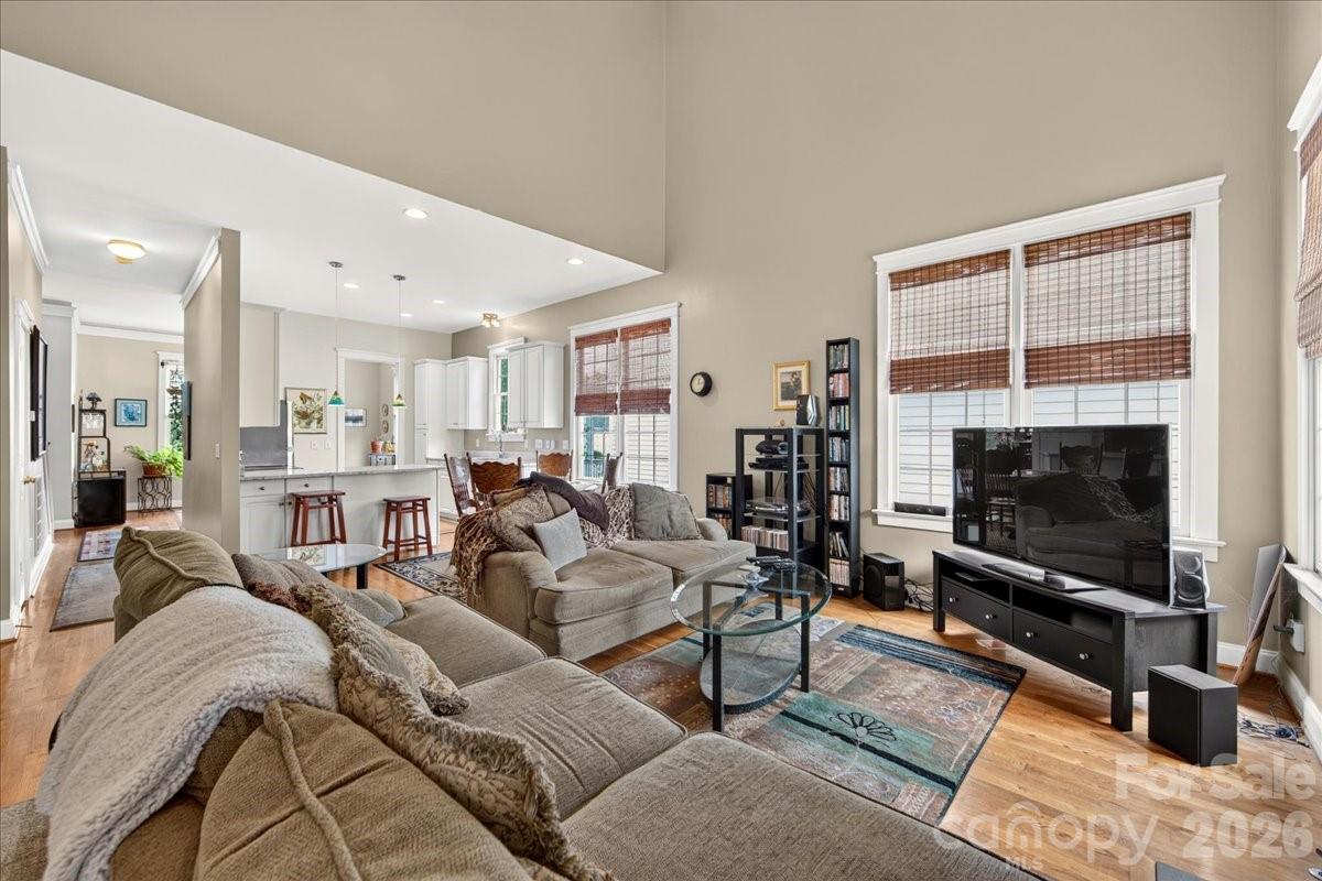 3904 Balsam Street Property Photo 12