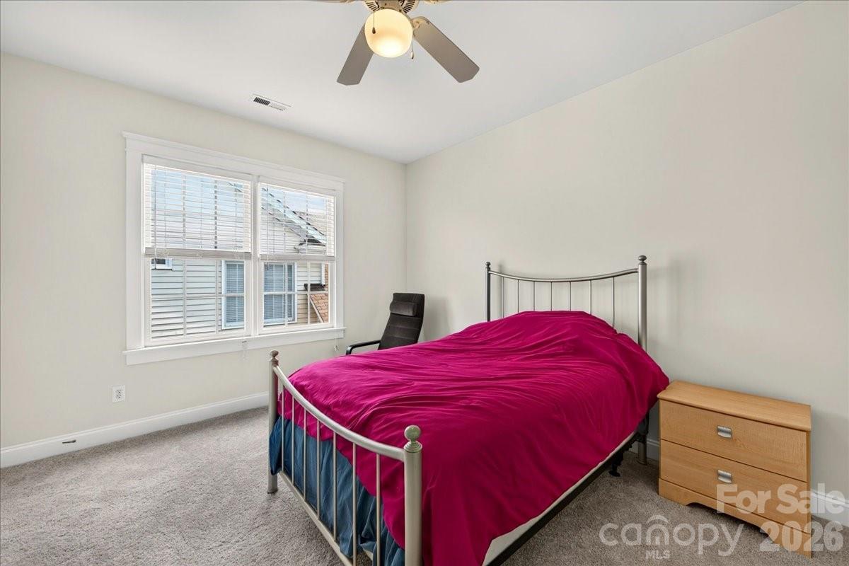 3904 Balsam Street Property Photo 23