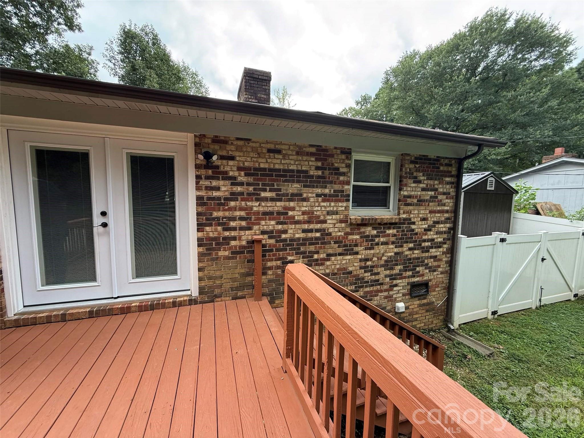 4620 Maplecrest Drive Property Photo 16