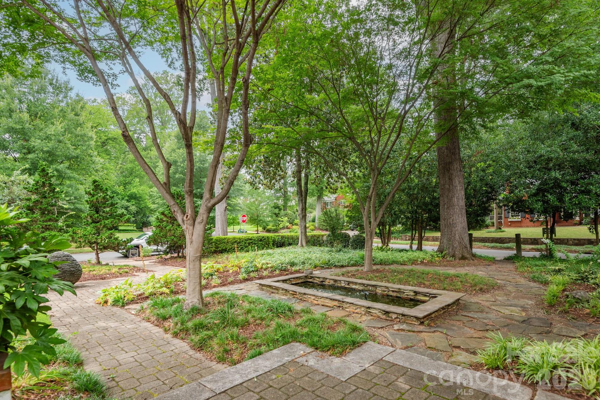 1101 Belgrave Place Property Photo 4