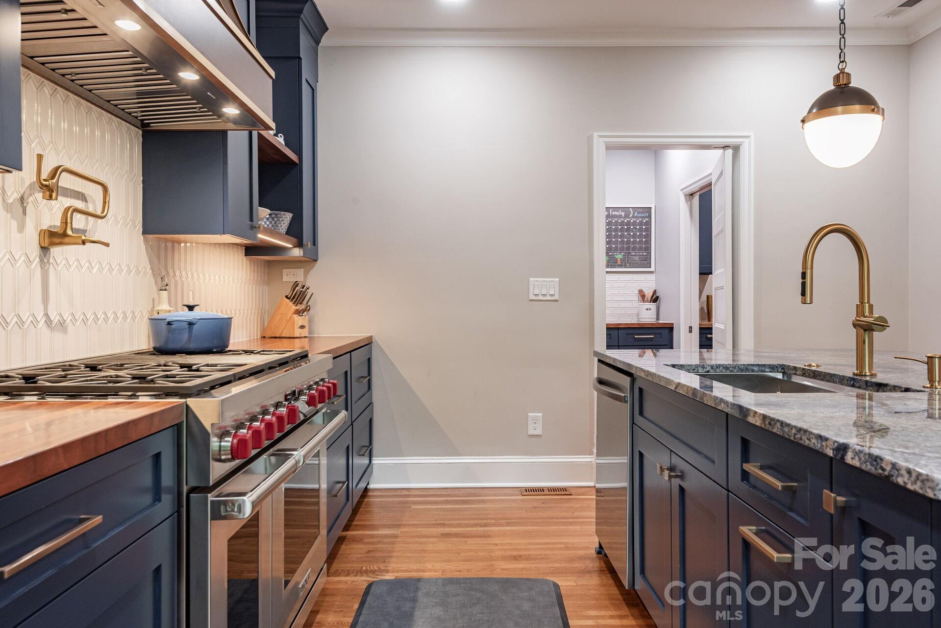 1101 Belgrave Place Property Photo 13