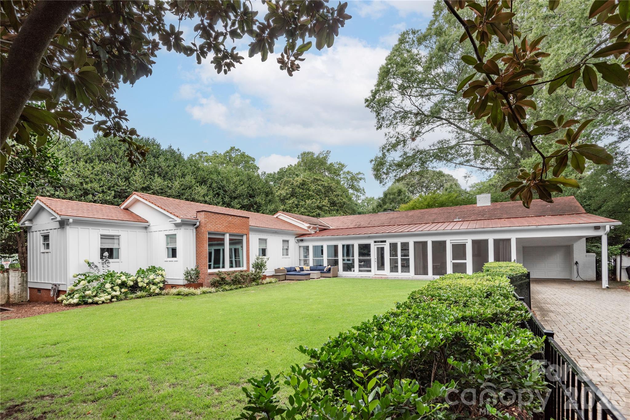 1101 Belgrave Place Property Photo 43