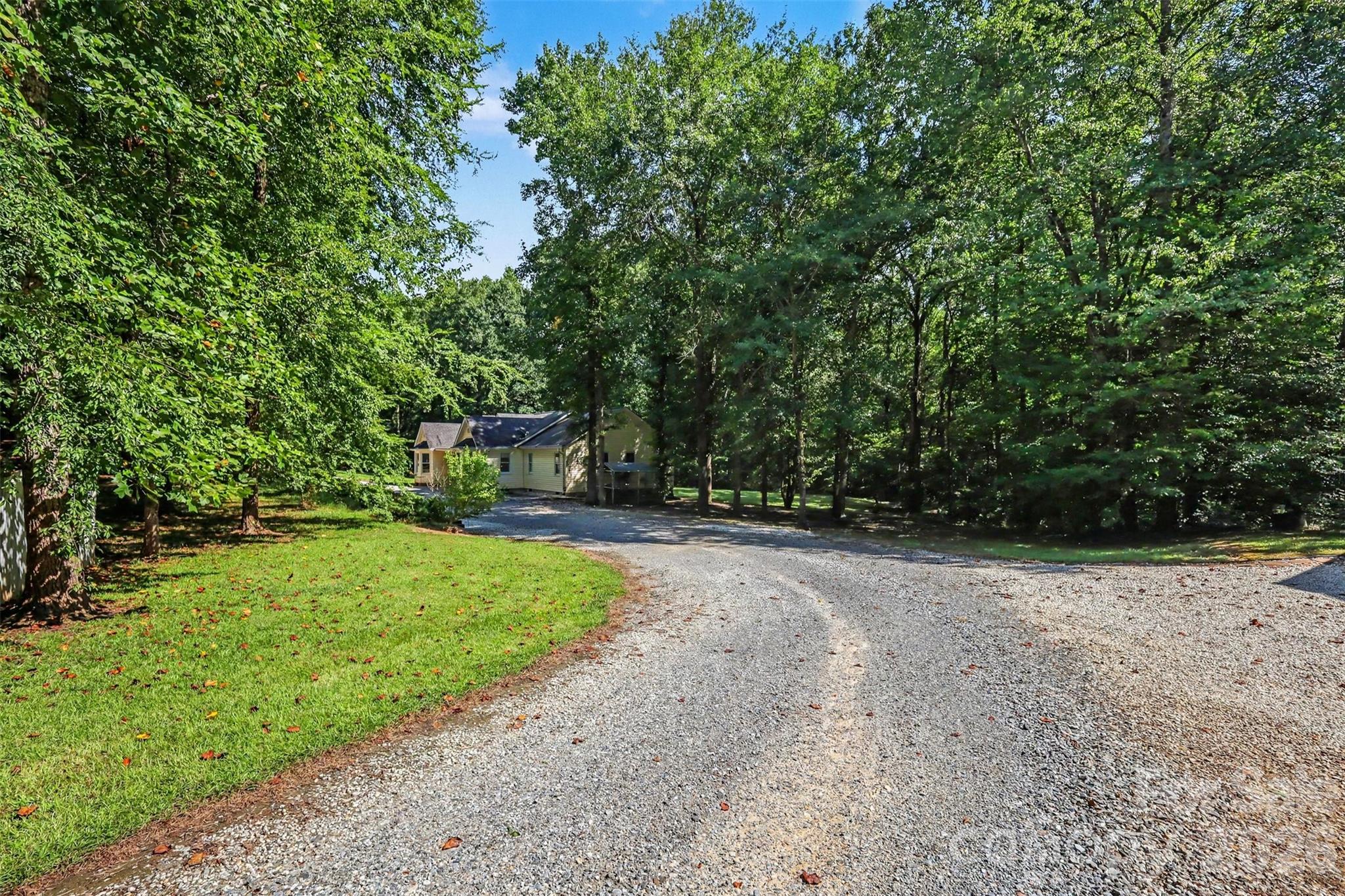 433 Foster Lake Road Property Photo 33