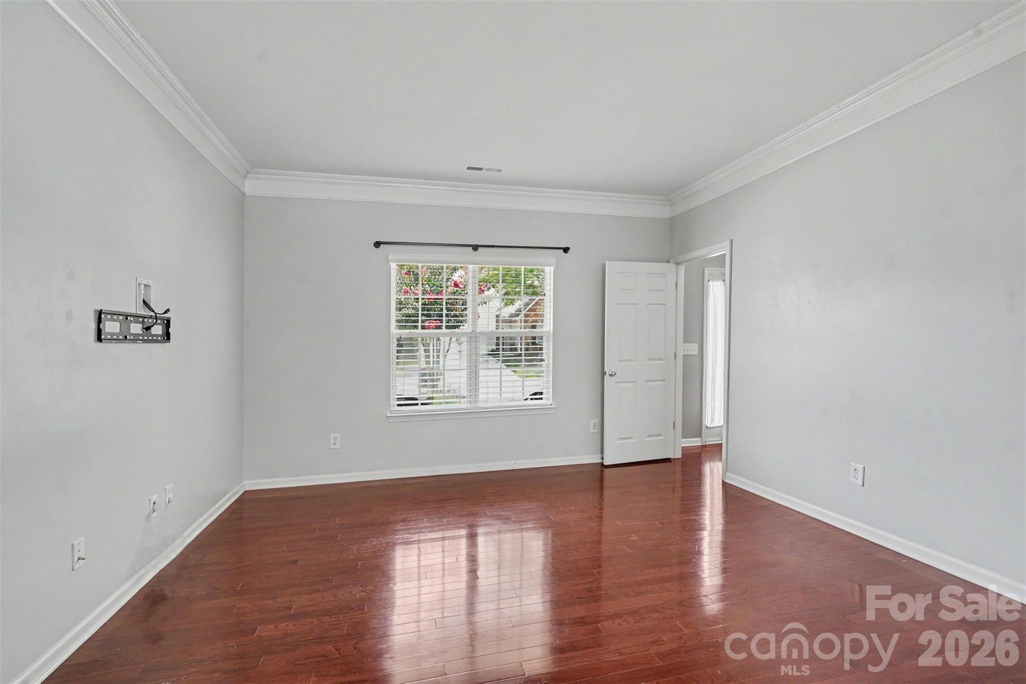 5813 Parkstone Drive Property Photo 7