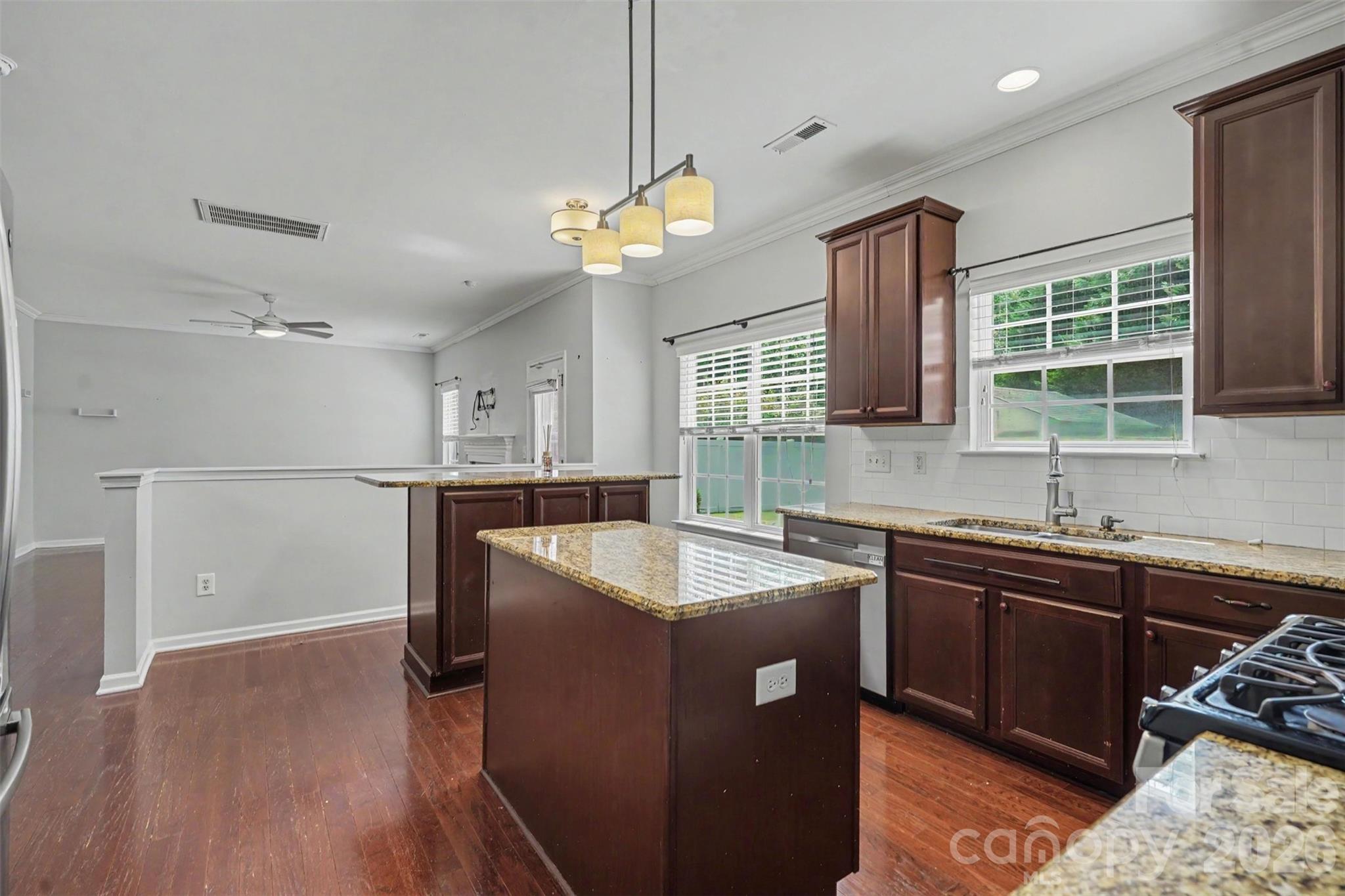 5813 Parkstone Drive Property Photo 13