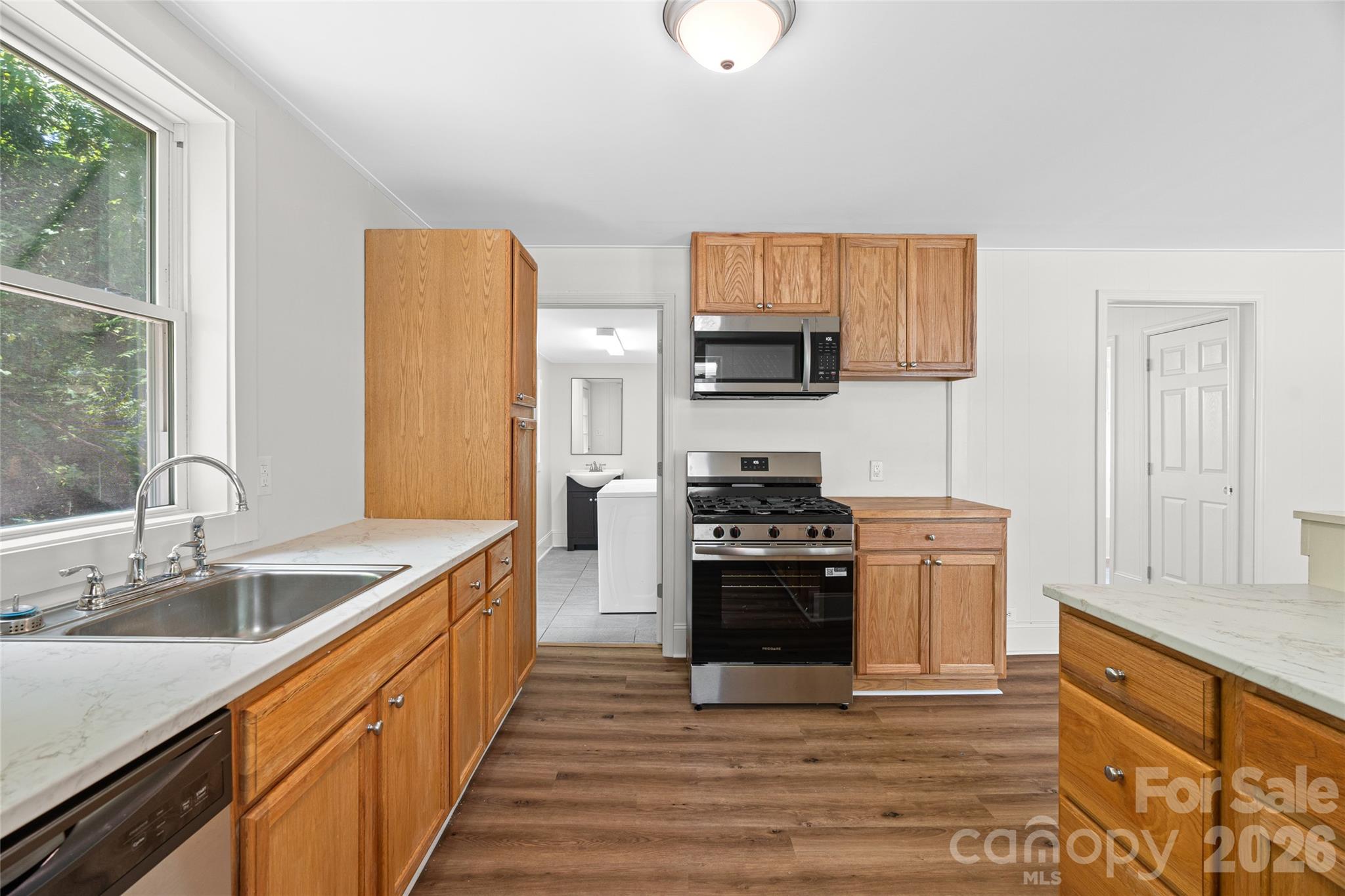 5 Company Street Property Photo 18