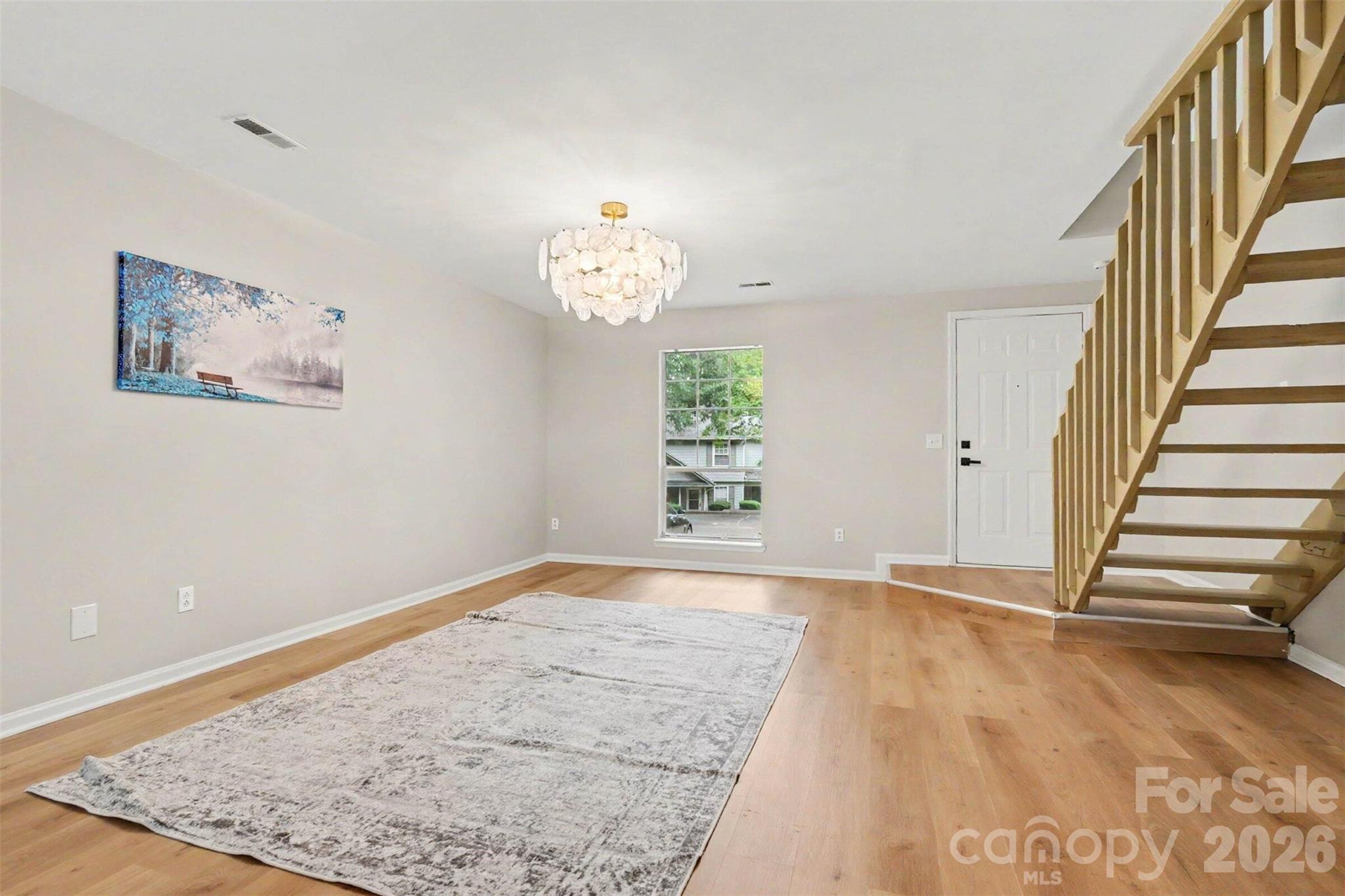 3959 Briarhill Drive Property Photo 3