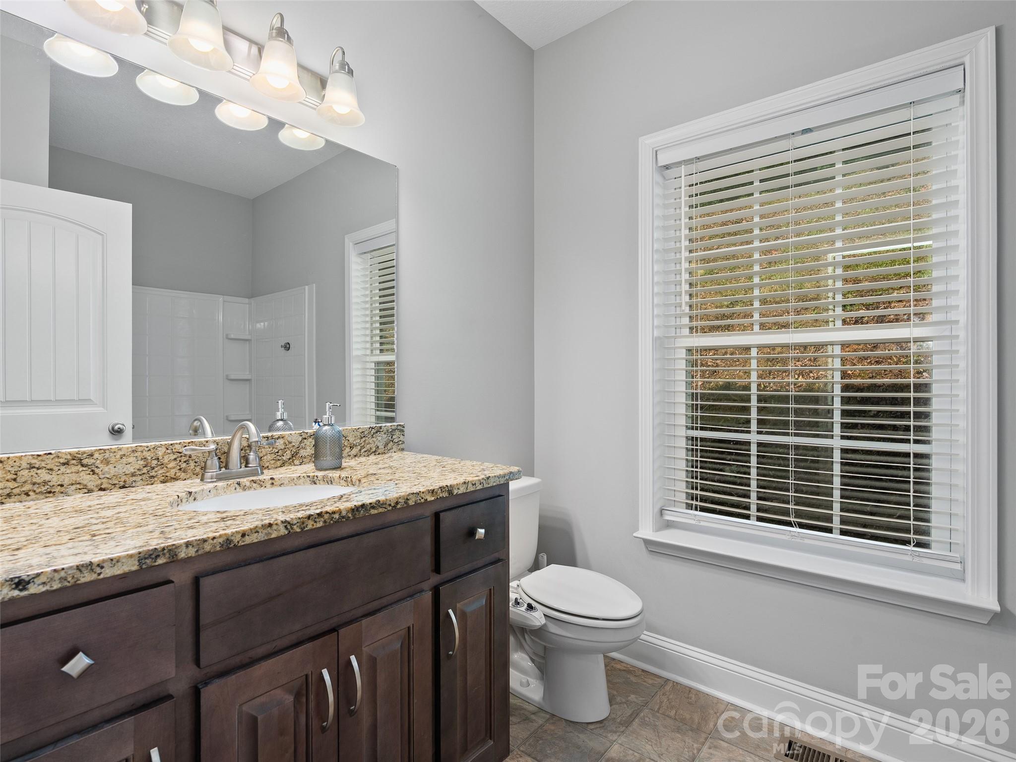 133 Shadow Oak Lane Property Photo 19