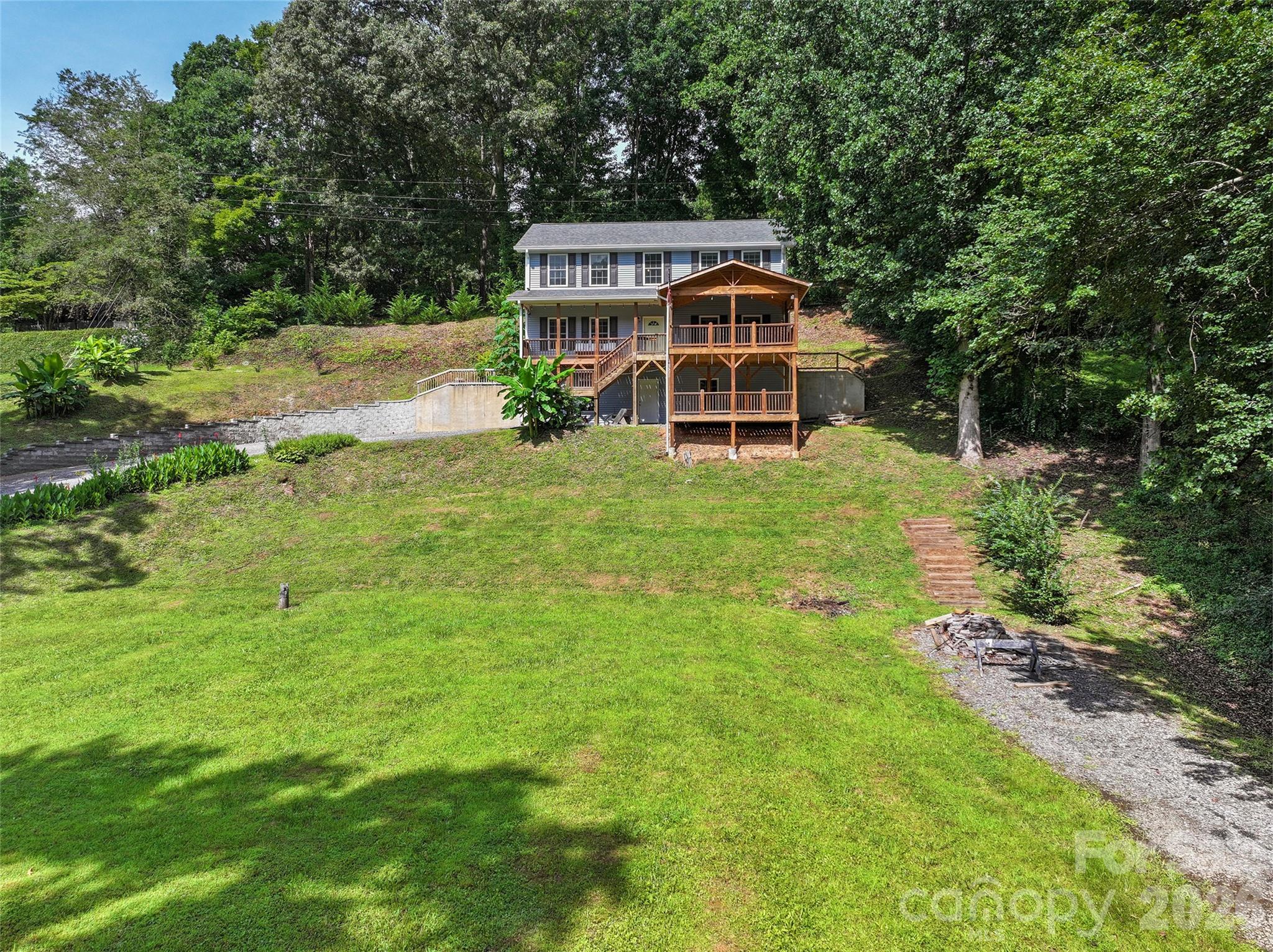 133 Shadow Oak Lane Property Photo 34