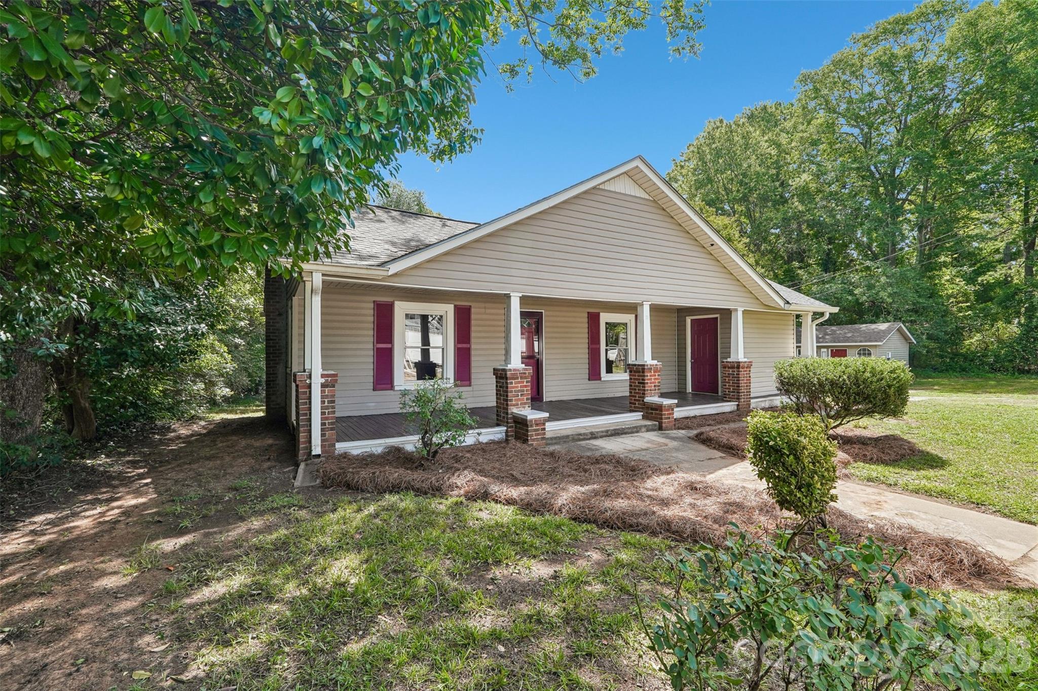 35 Marsh Avenue Property Photo 1