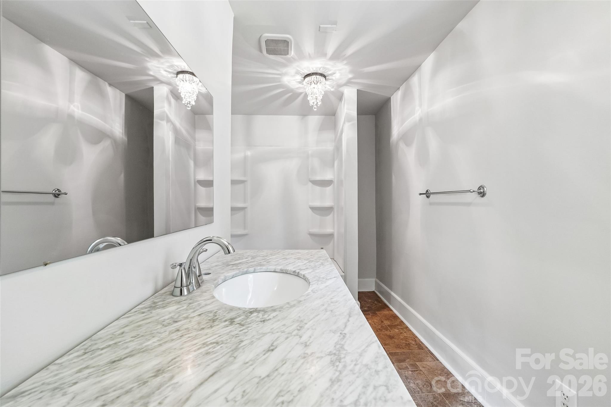 35 Marsh Avenue Property Photo 8
