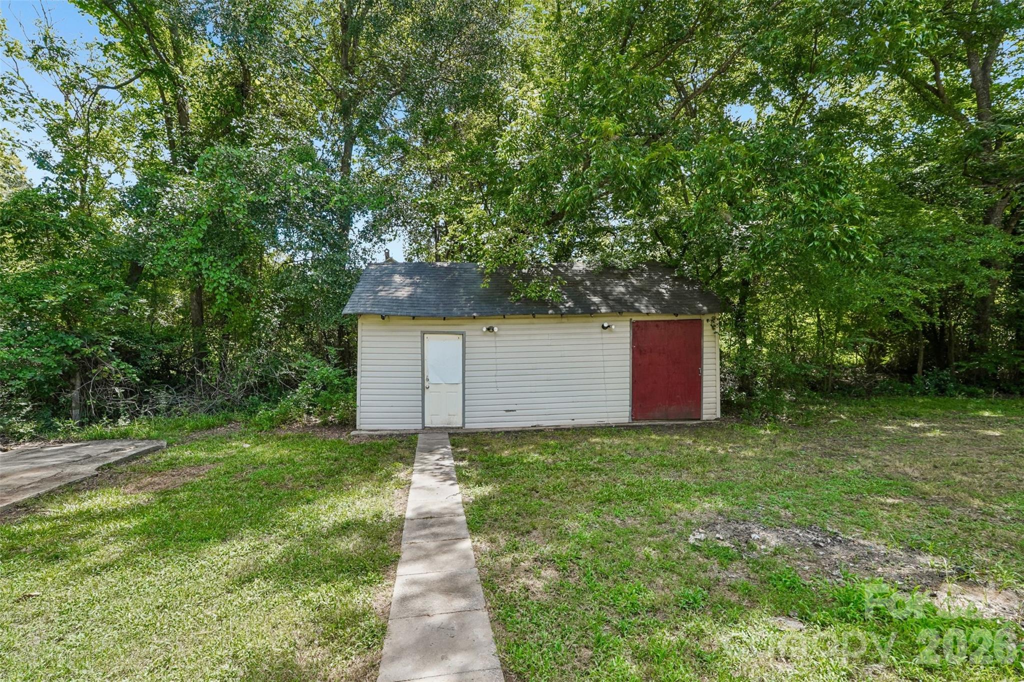 35 Marsh Avenue Property Photo 27
