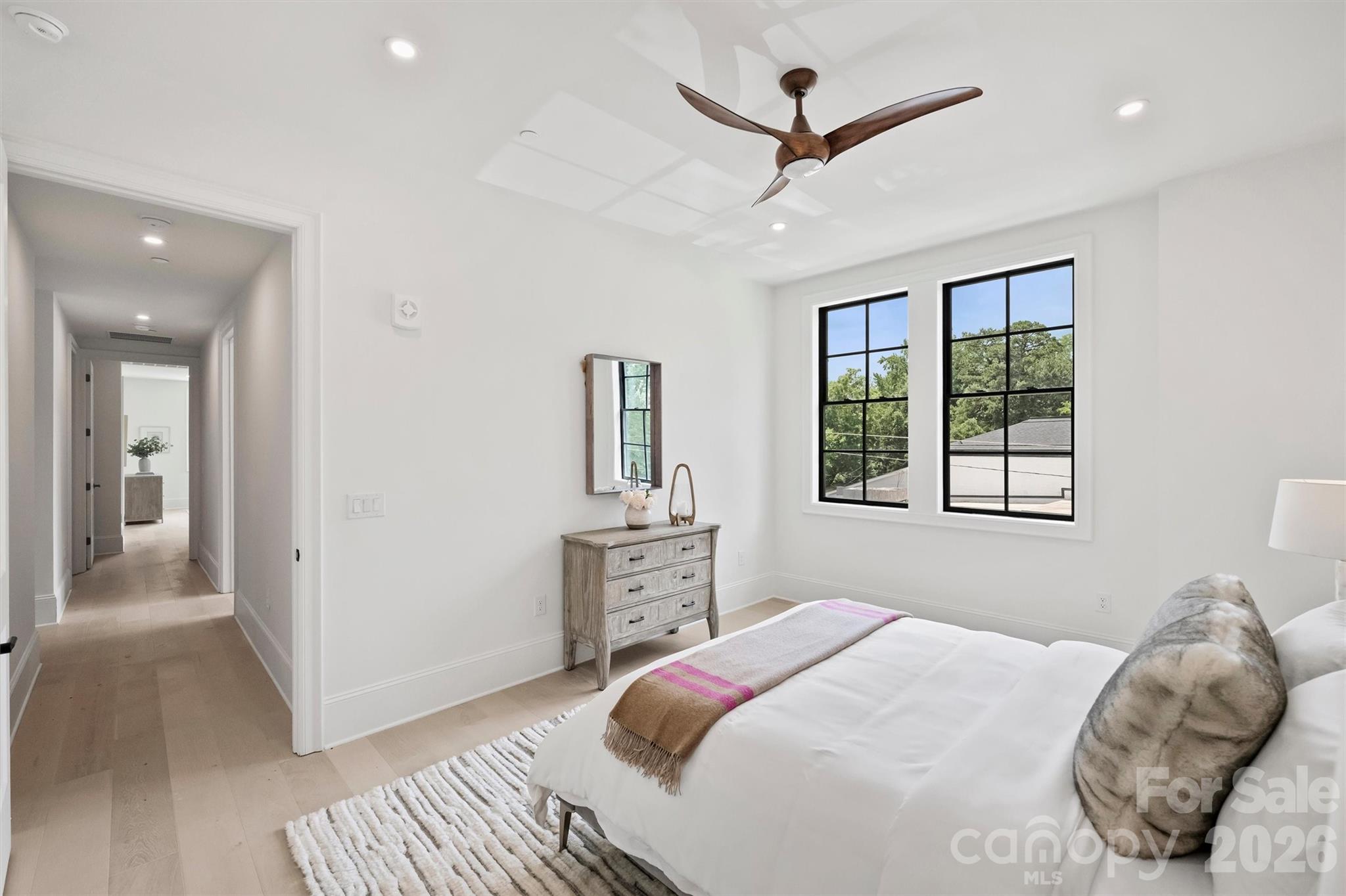 409 Queens Road 204 Property Photo 29