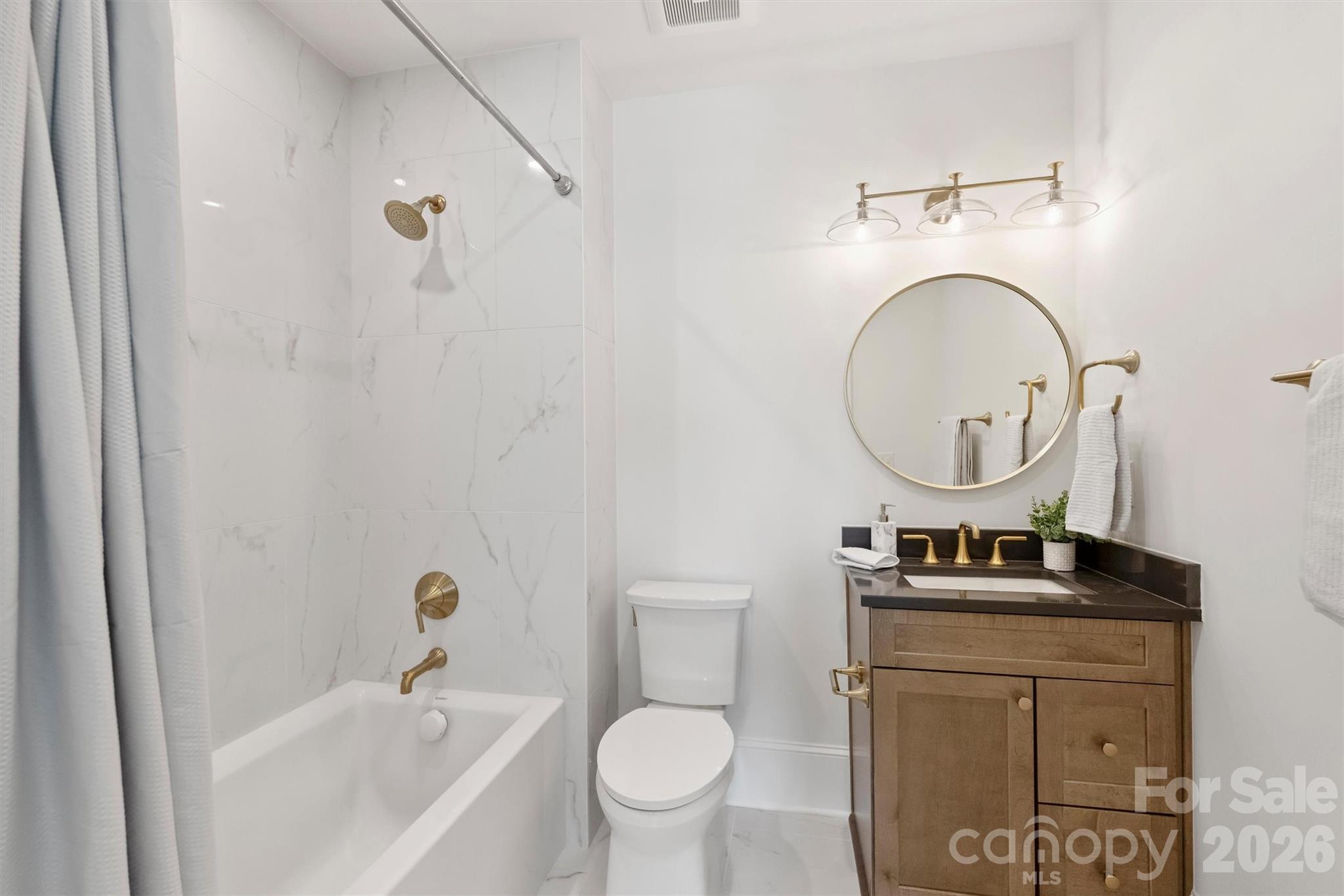 409 Queens Road 204 Property Photo 30