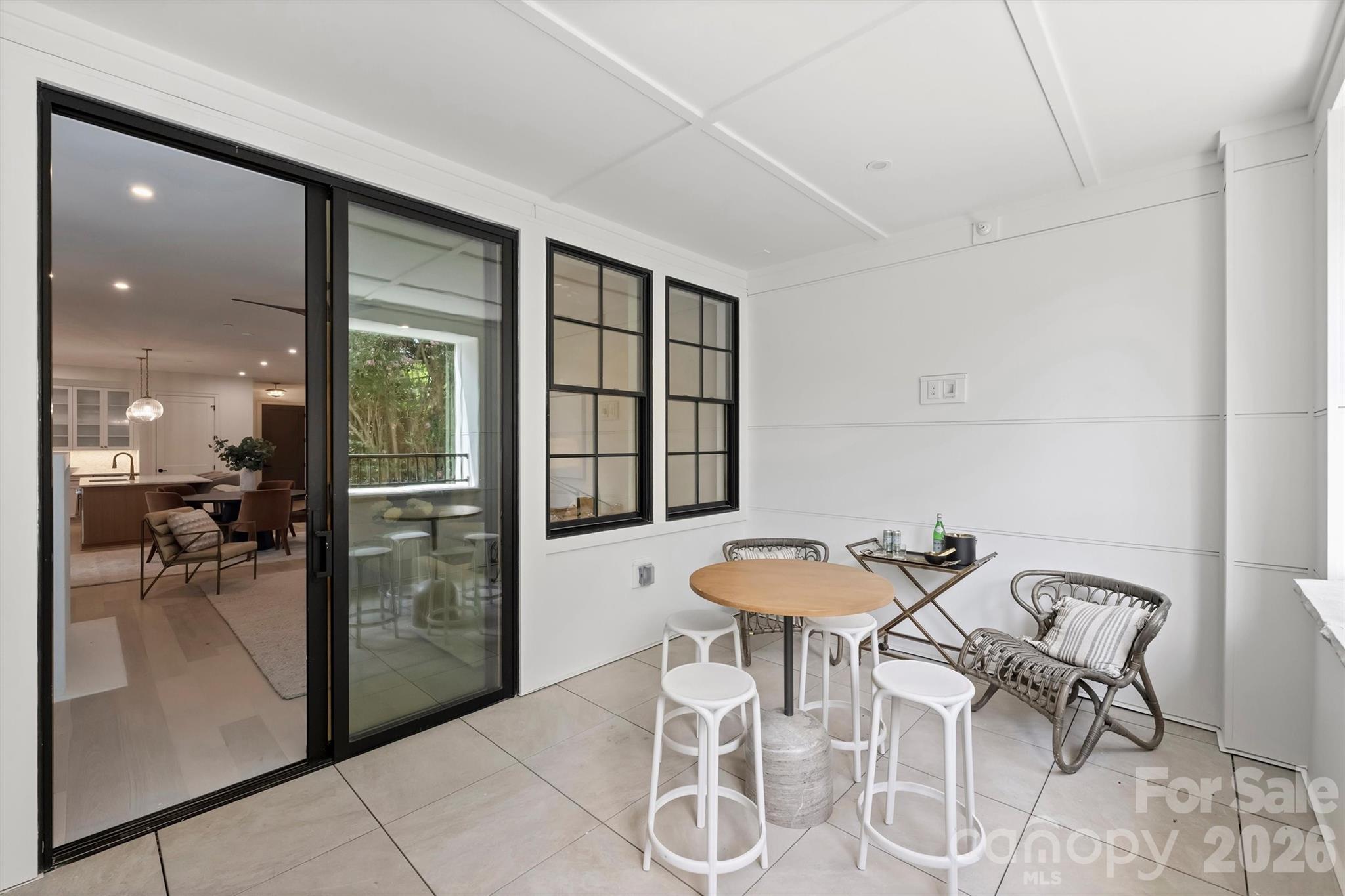 409 Queens Road 204 Property Photo 39