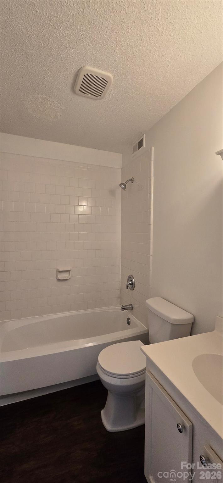 3001 Heathstead Place D Property Photo 11